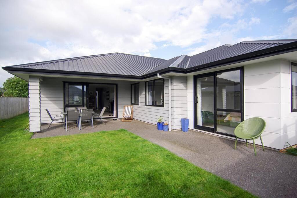 House In Hamilton Villa Bagian luar foto
